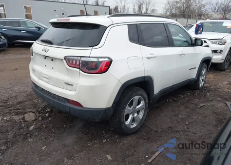 2021 Jeep Compass Latitude 4X4 from USA, damaged, VIN 3C4NJDBB9MT516536